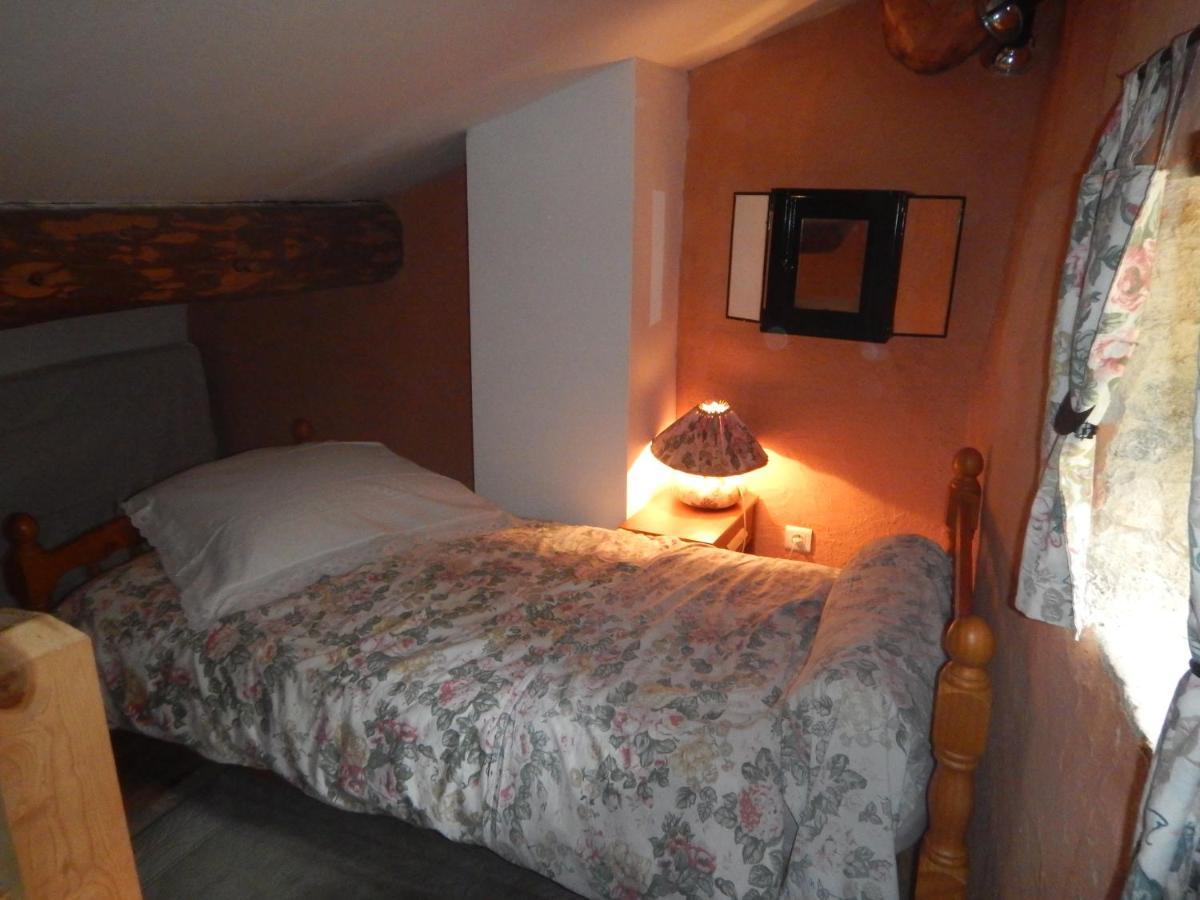 Chambres D'Hotes Pacaleaula Saint-Michel-lʼObservatoire 外观 照片
